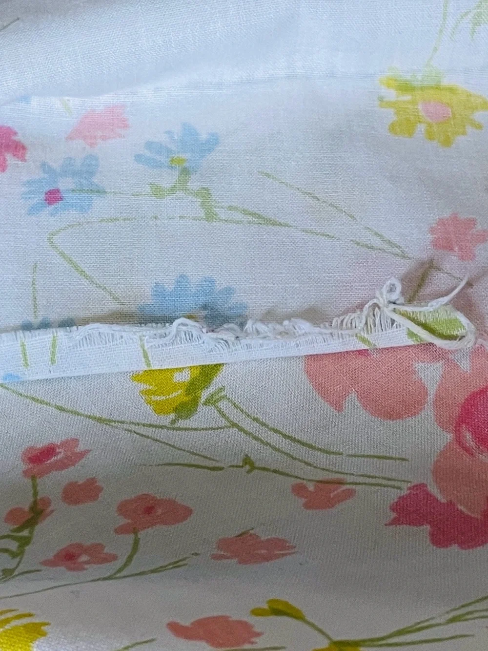 Vintage 70s Fieldcrest Floral Wildflower Queen Size Sheet Set